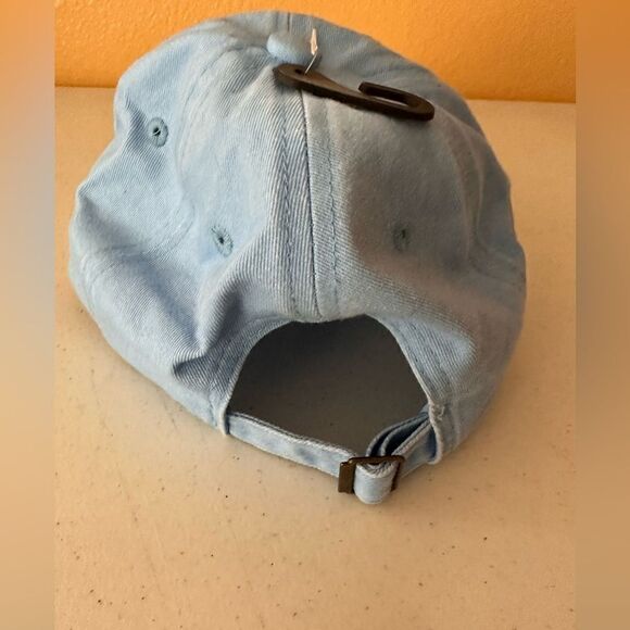 Dog Mom light blue hat - Picture 4 of 4
